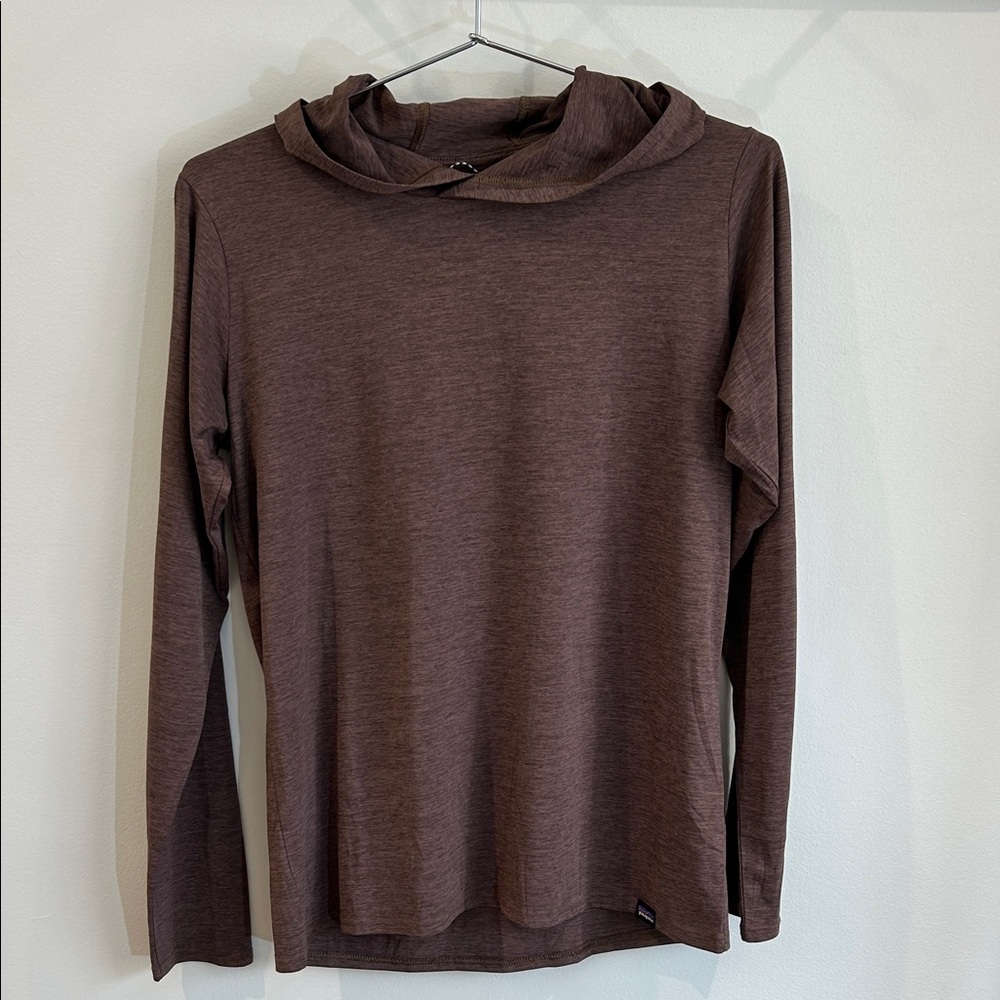 Patagonia hooded sunshirt